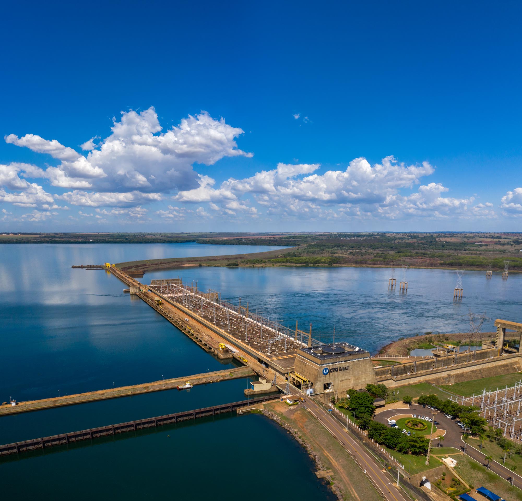 CGT Brasil - Usina Hidrelétrica / Três lagoas